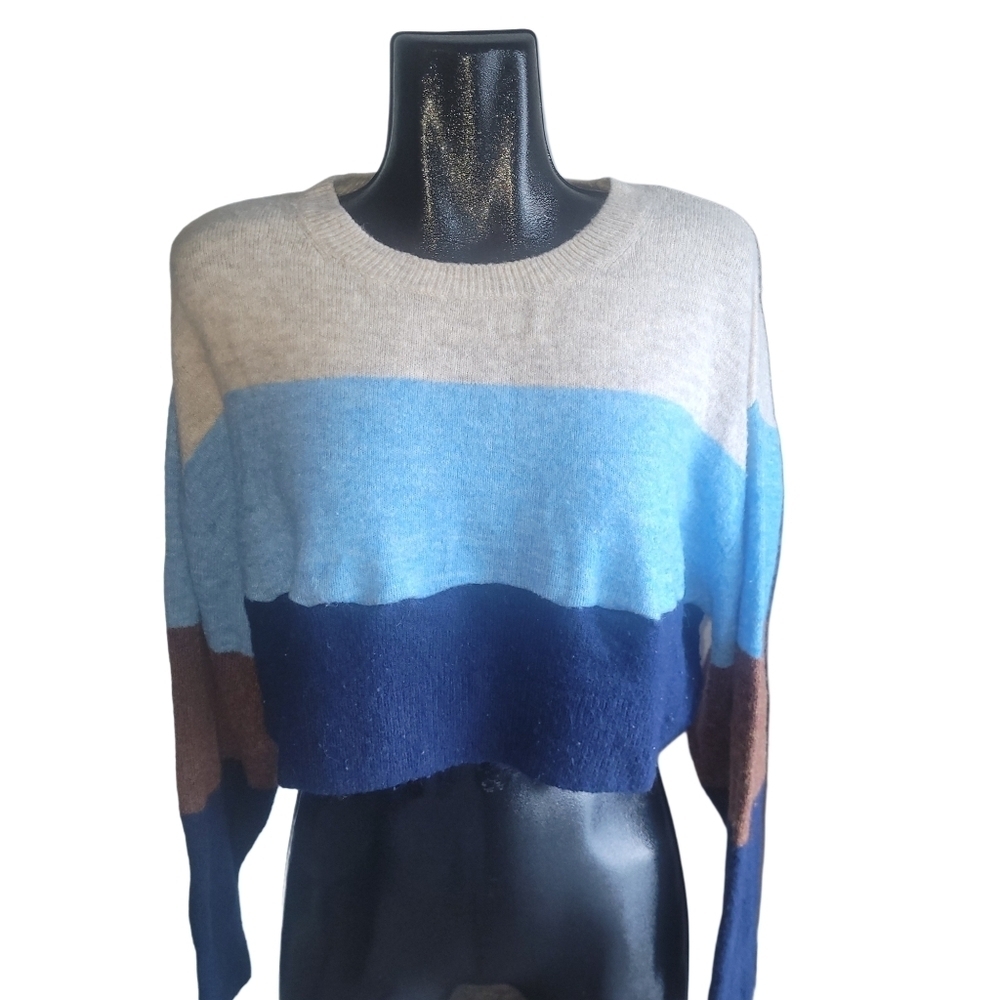 H&M Blue, Grey & Brown Colorblock Cropped Crew Neck Sweater Size M